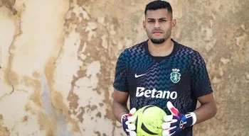 Sporting contrata guarda-redes Kaique Pereira ao Palmeiras