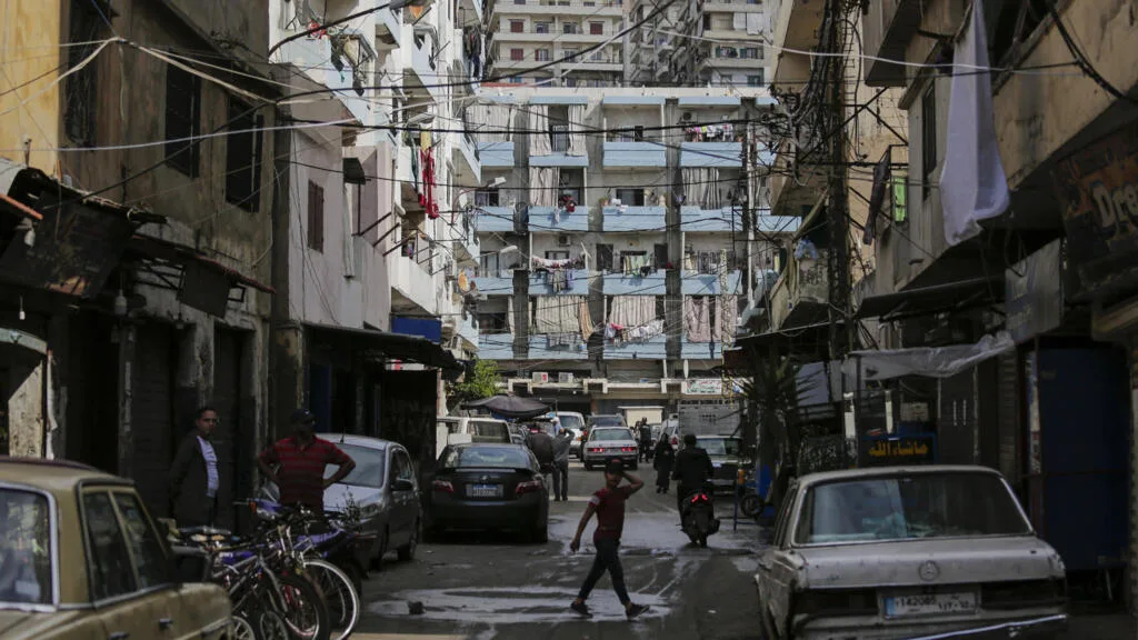 Liban: plus de 800 000 déplacés ont pu regagner leur région mais 200 000 autres attendent toujours