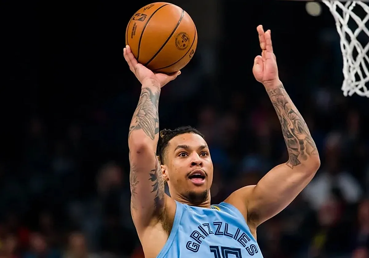 La familia de Brandon Clarke recibirá su sueldo pendiente tras fallecer por sobredosis