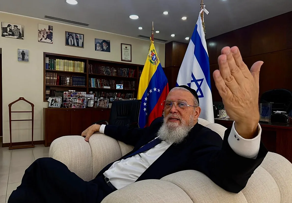 El rabino que reconcilió a Venezuela con Israel observa con estupor a Pedro Sánchez