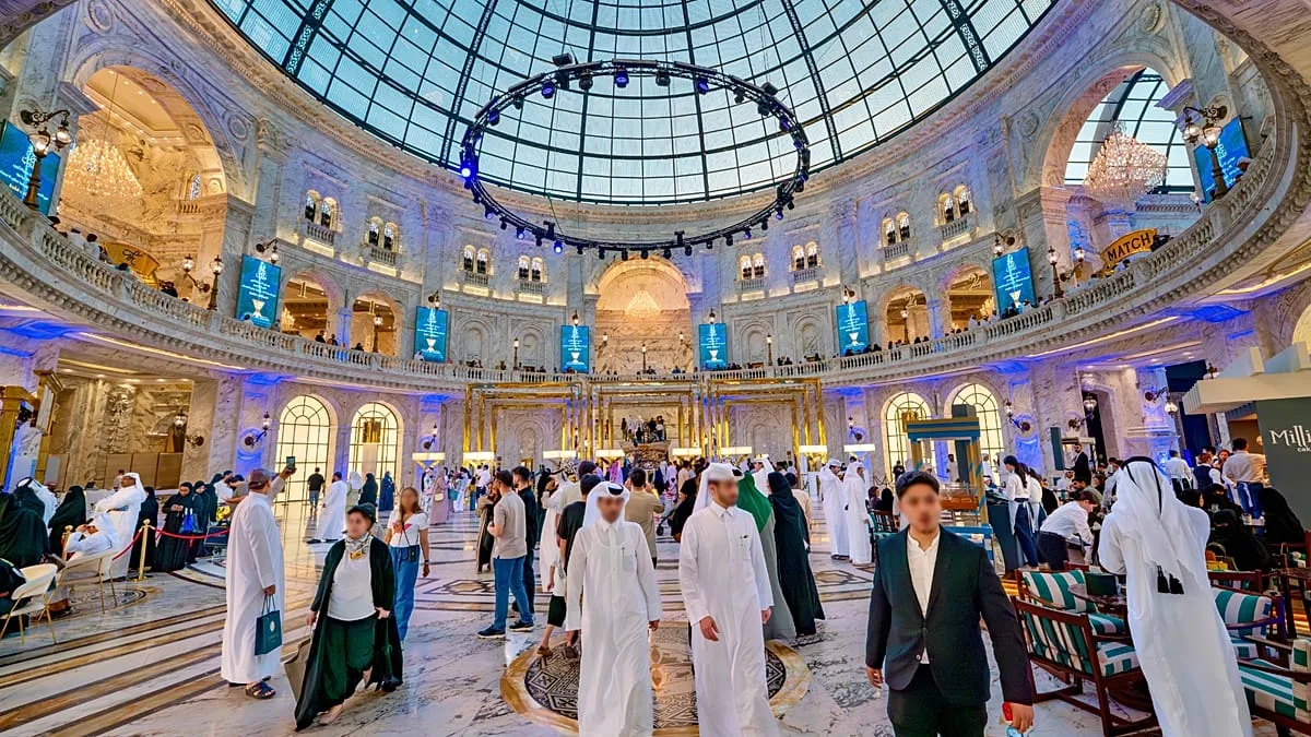 Reino Unido: Teeb Al Hazm leva perfumes do Golfo a Londres