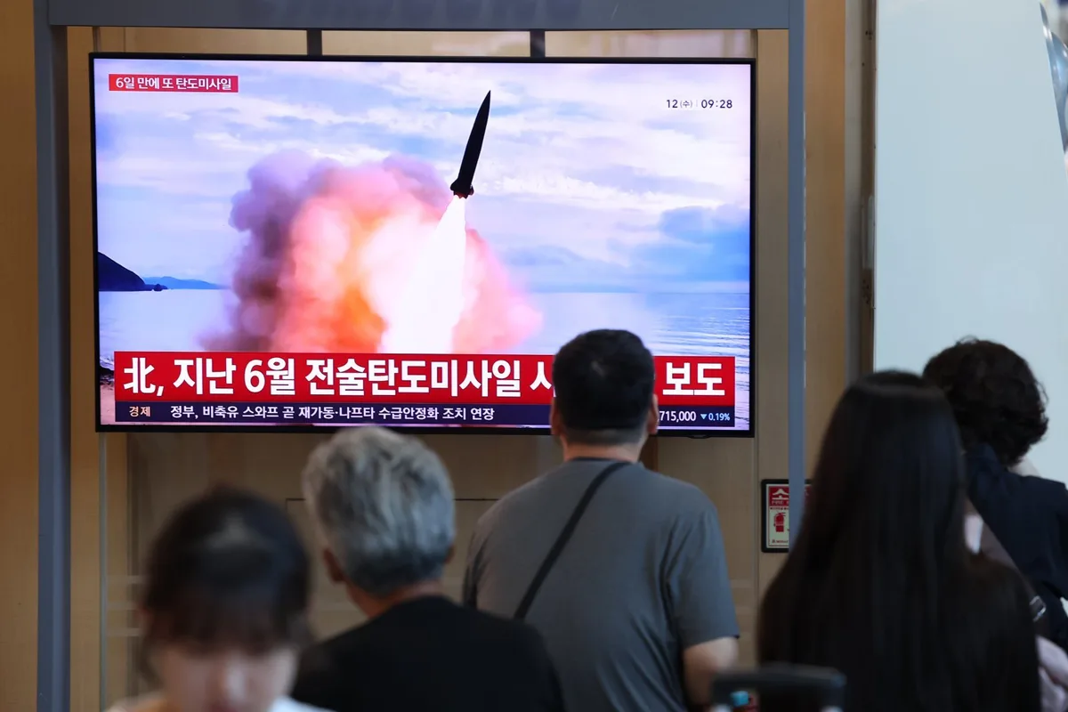 北, 동해상으로 미상 발사체 발사…지난달 이후 23일 만