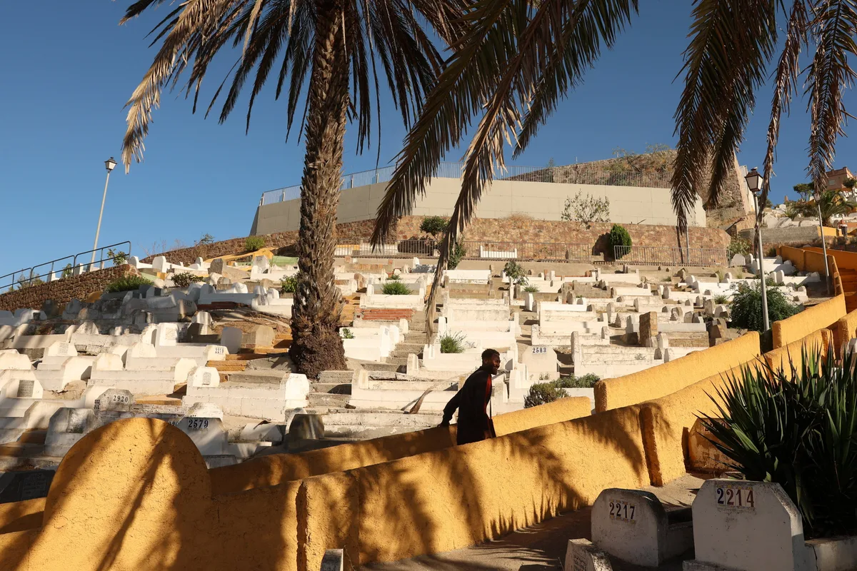 Así es Sidi Embarek, el cementerio musulmán más antiguo de España que visitarán los reyes en Ceuta y donde muchas tumbas no tienen nombre