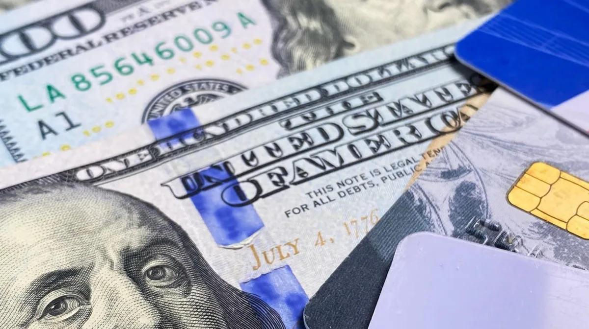 Dólar oficial y dólar tarjeta: banco por banco, a cuánto cotizan este lunes 24 de agosto