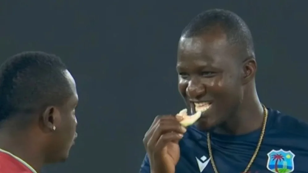 IND vs WI: Daren Sammy snacks on guavas with a side of cricketing advice in Hyderabad
