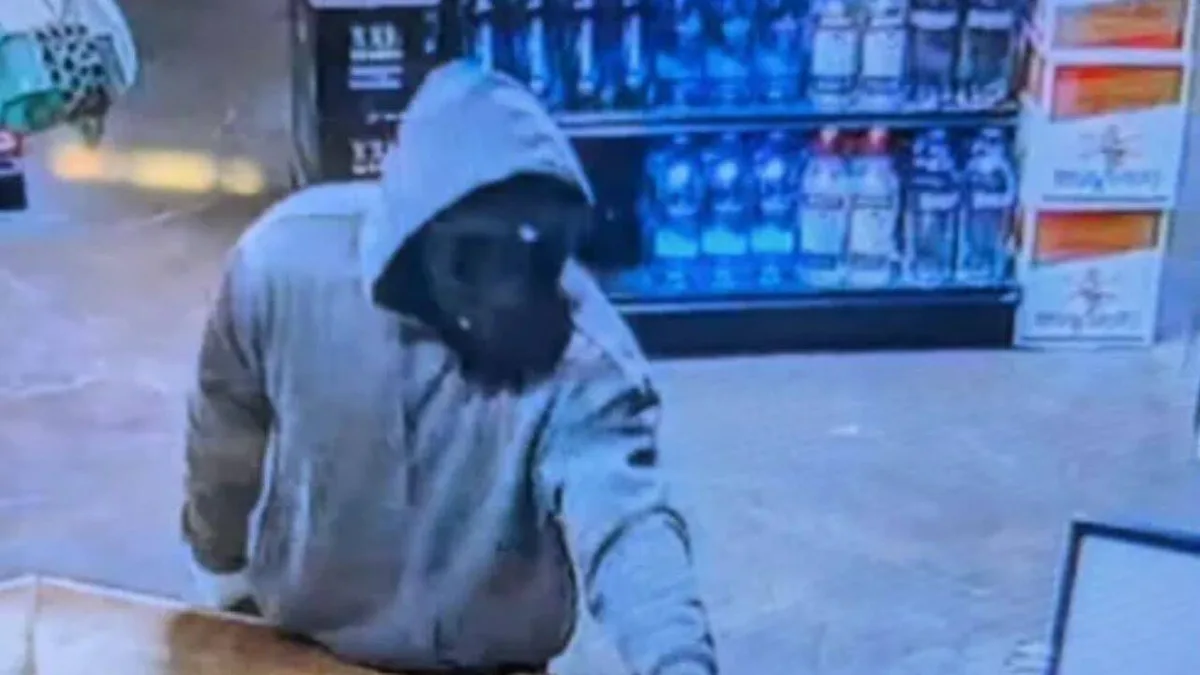 Gujarat store owner shot dead in US in front of 19-year-old daughter