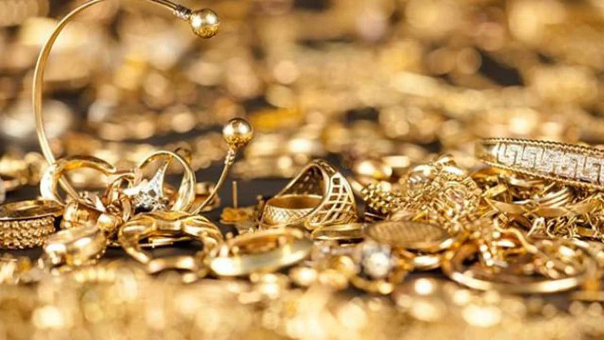 El oro vuelve a subir ante caída de rendimientos globales