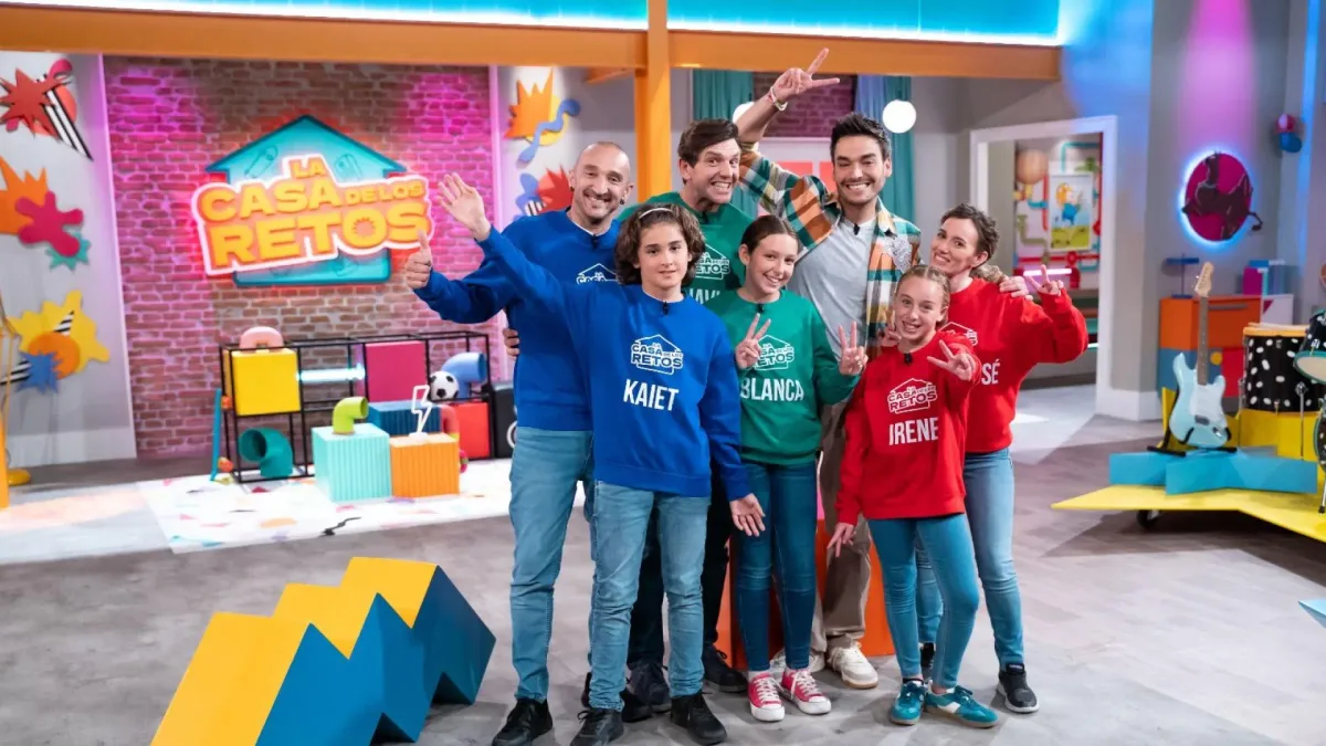 David Moreno, presentador de 'La casa de los retos': "Ojalá hubiera más adultos dispuestos a sacar el Peter Pan que llevan dentro"