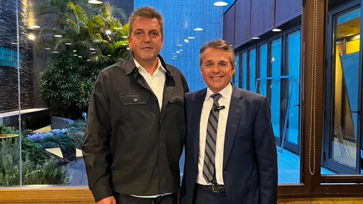 Señales de unidad del PJ en Santa Fe: Sergio Massa reapareció en público y respaldó a Diego Giuliano que busca la gobernación