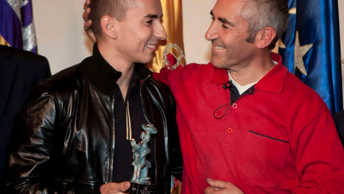 Chicho Lorenzo, padre de Jorge Lorenzo, sobre Marc Márquez: "Domina el arte de la guerra: es el piloto más inteligente de todos"