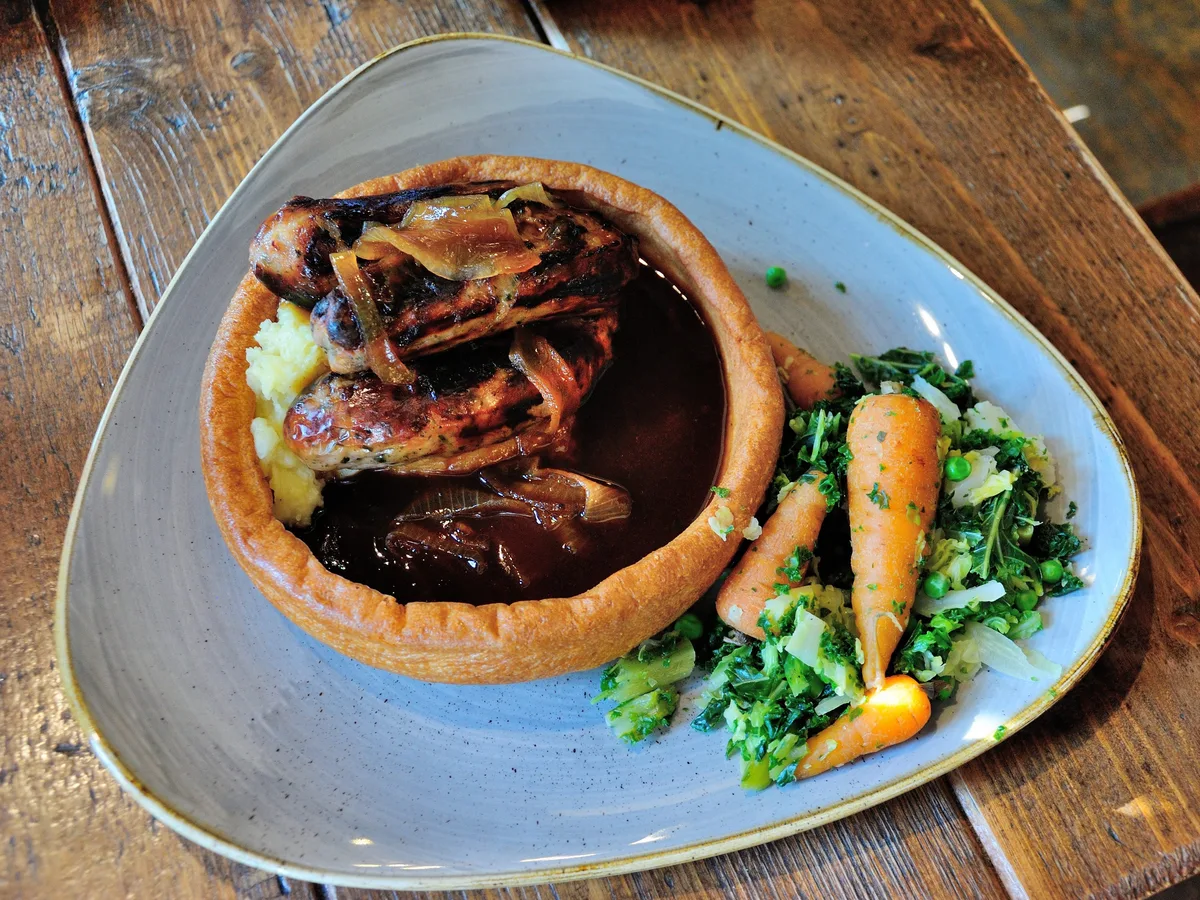 I'm a food writer who was born and raised in the UK. Here are 10 British dishes everyone should try in their lifetime.