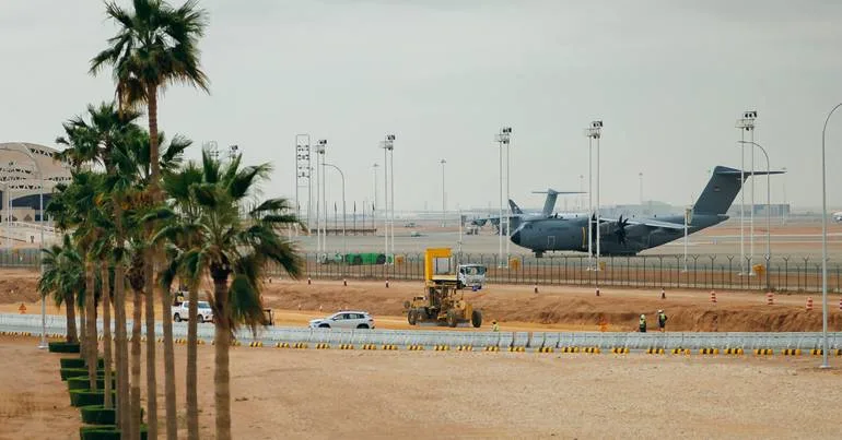 Alertas públicos suspensos antes do maior ataque dos Houthis