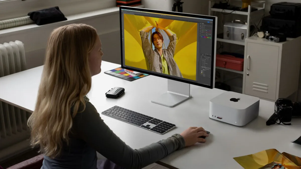 As Apple readies its 512GB M5 Ultra Mac Studio for local AI, the M5 Max workstation drops by $200