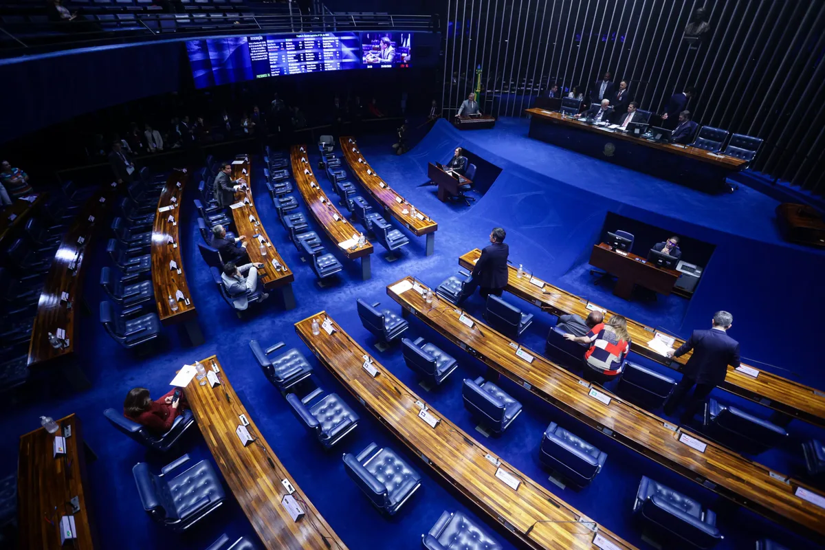 Corrida pelo Senado em PE tem Marília e Humberto à frente, diz Quaest