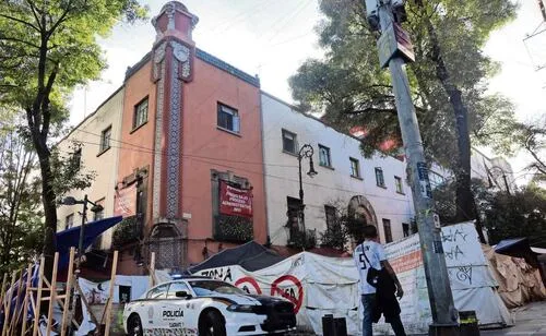 Gobierno expropia edificio en República de Cuba 11