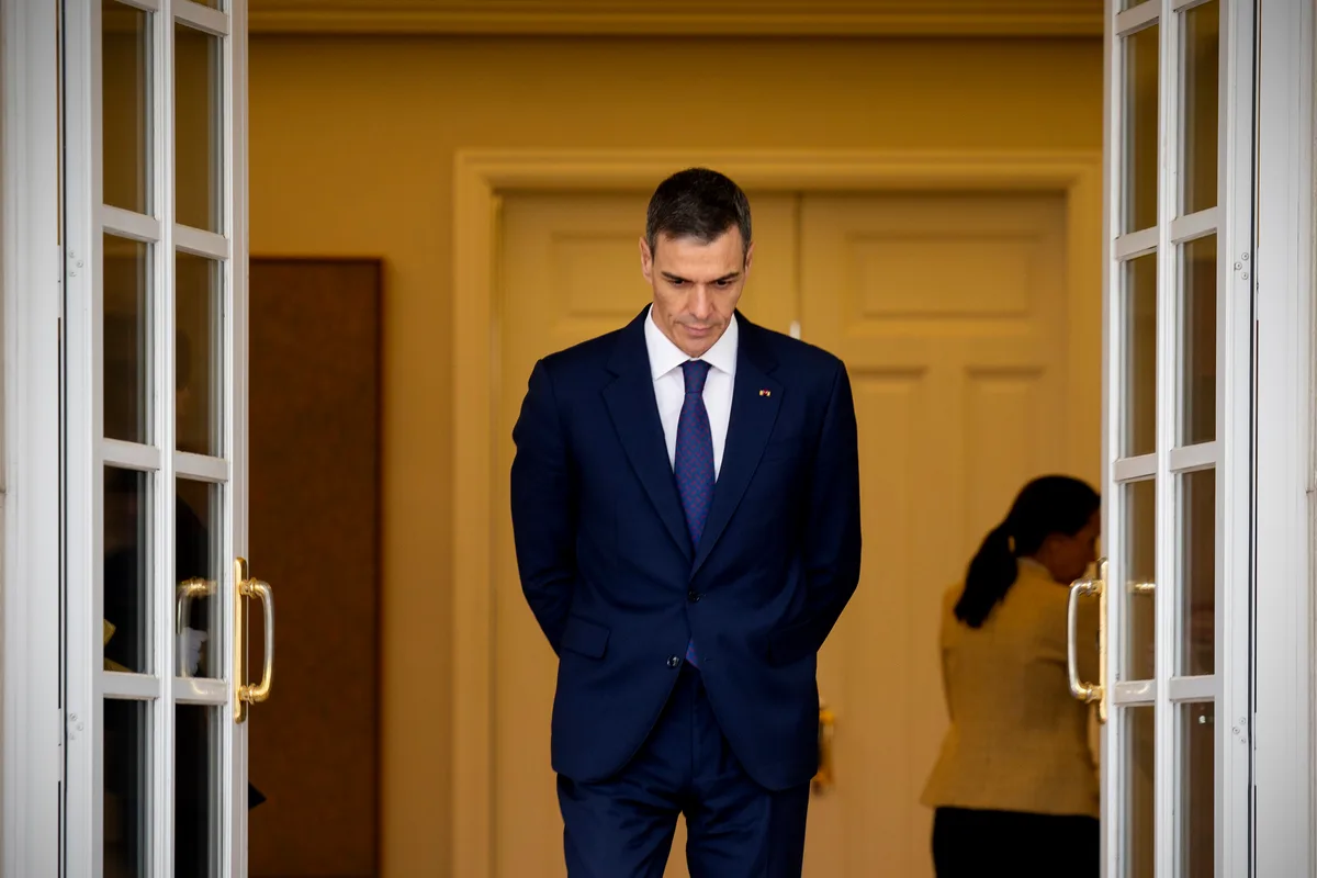 PP y Vox ganan ya en 38 provincias y diluyen al bloque de Sánchez a mandar en sólo ocho