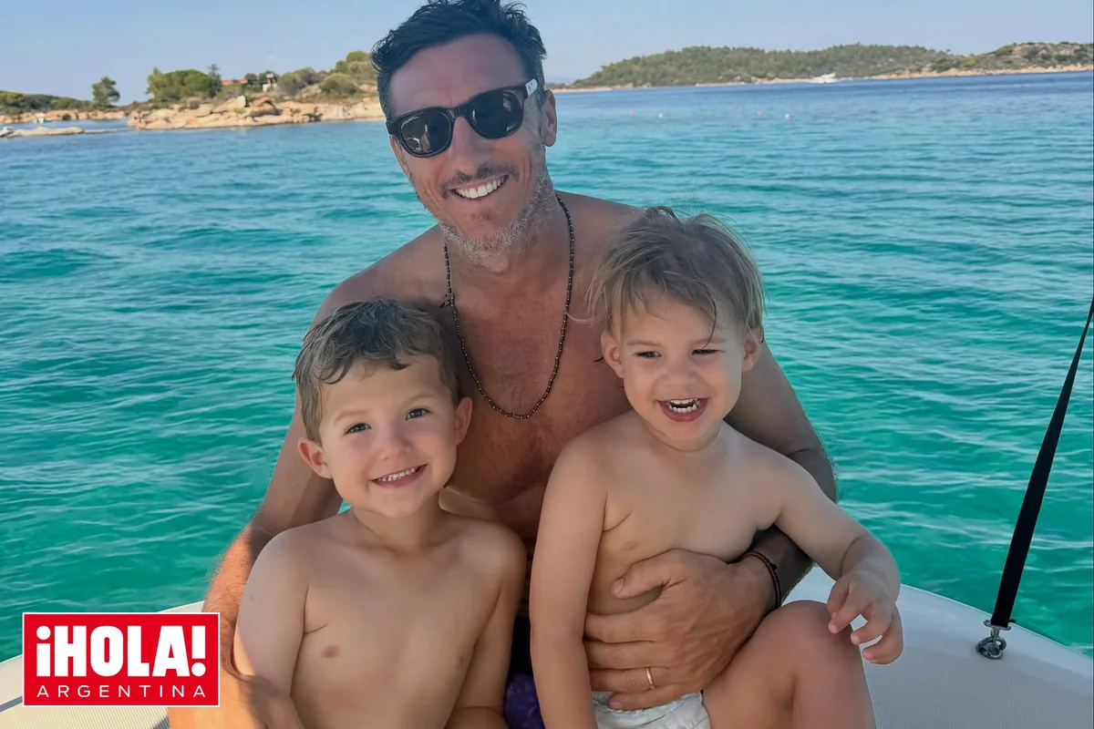 Las fotos de las fabulosas vacaciones de Pico Mónaco en Grecia junto a su mujer, Diana Arnopoulos, y sus dos hijos