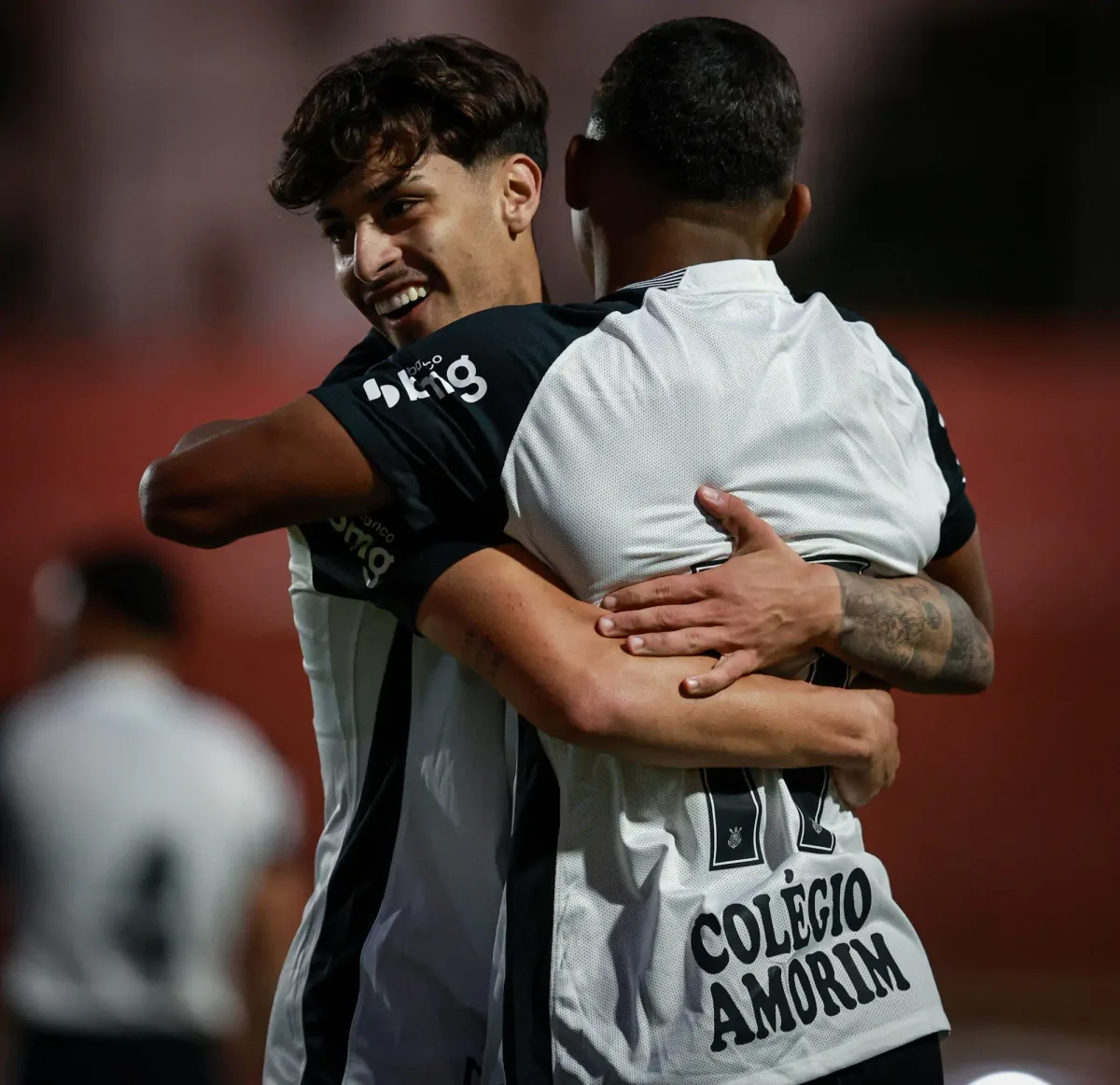Athletico-PR x Corinthians: prováveis escalações e onde assistir ao jogo pelo Brasileiro sub-17