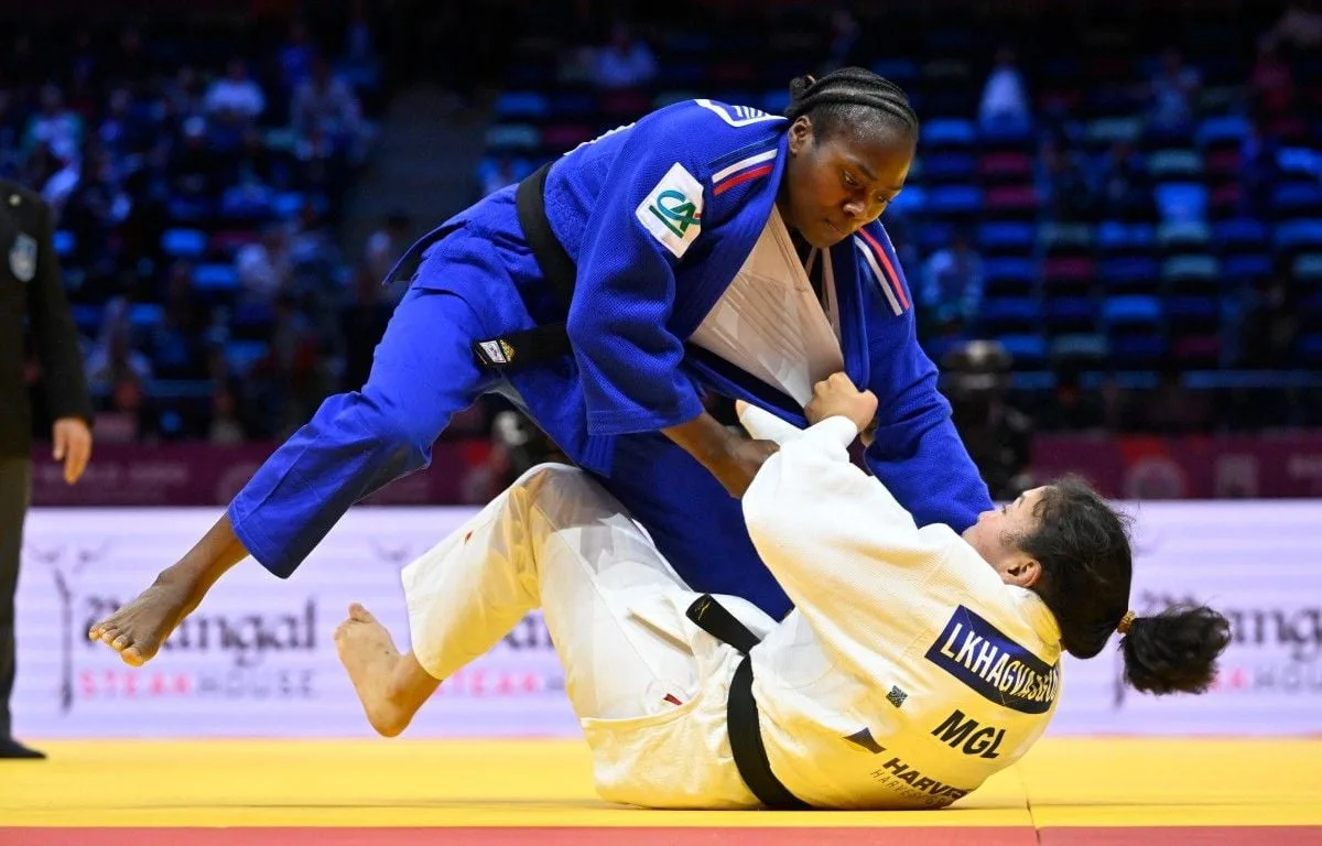 « On se prend une branlée »… Comment expliquer l’actuel crash de l’équipe de France de judo à Bakou ?