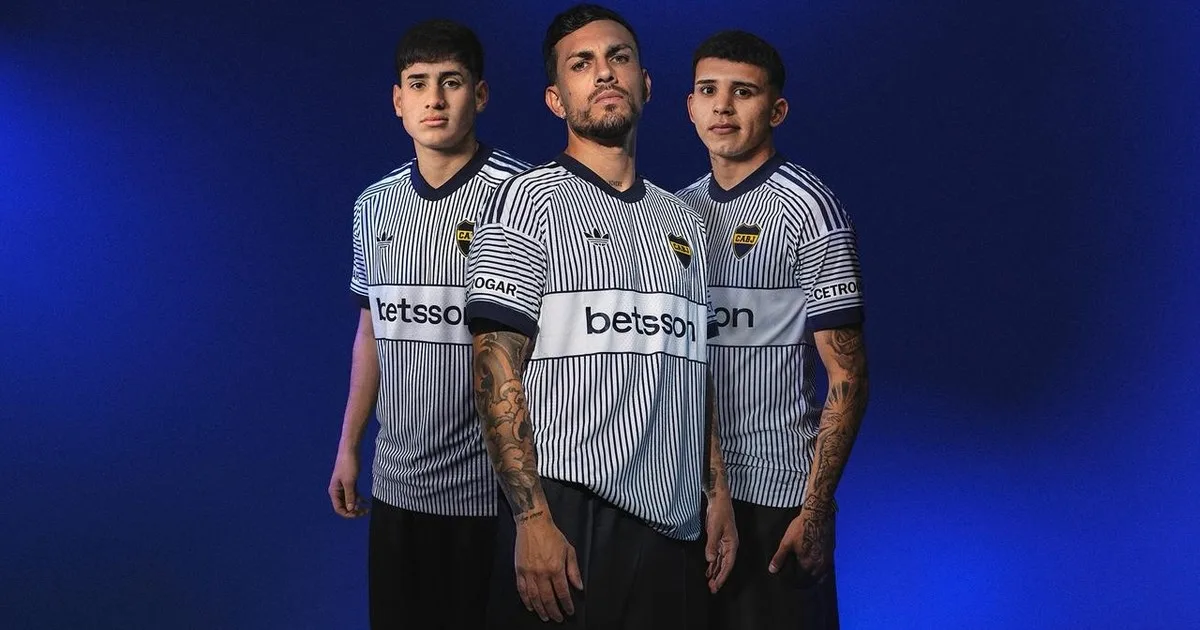 En la Bombonera y con un lazo histórico, se presentó la nueva camiseta alternativa de Boca