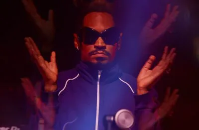 Kaytranada une tribos e aquece pistas de dança do RJ e SP em nova passagem pelo Brasil