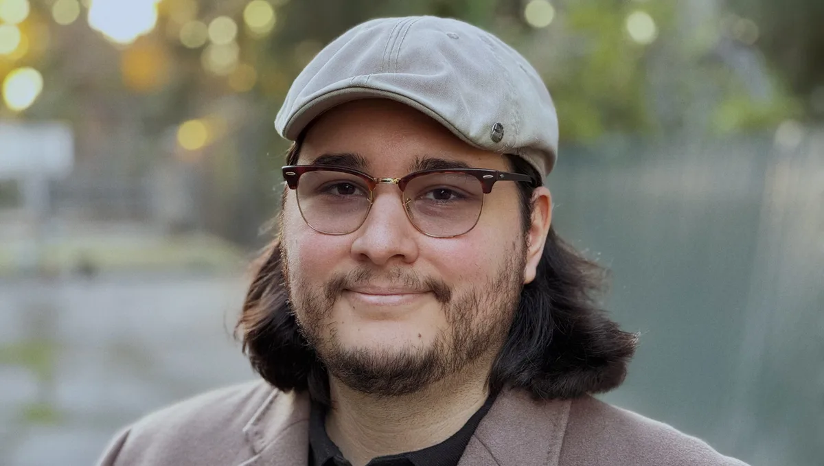 Zero Gravity Management Signs Horror Director Alex Kahuam