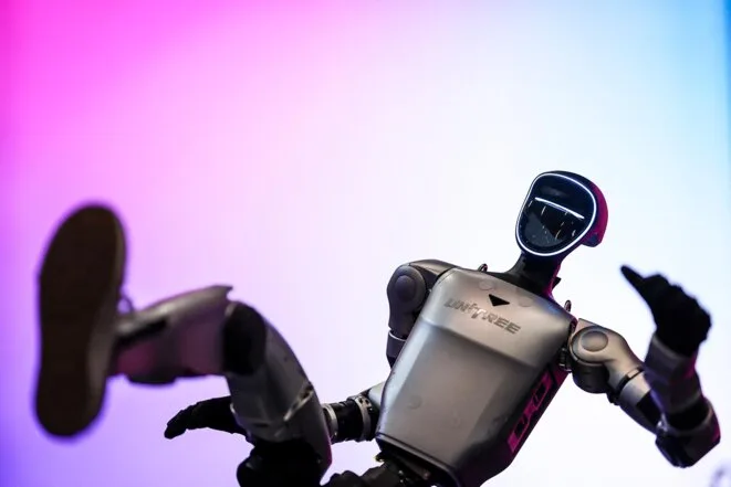 Avec le déferlement des robots humanoïdes, le capital agite le spectre de la «fin du travail»