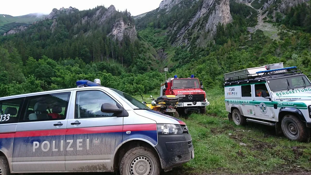 Einsatz mit Hunden und Drohnen: Große Suchaktion in den Alpen nach verschollenem Wanderer