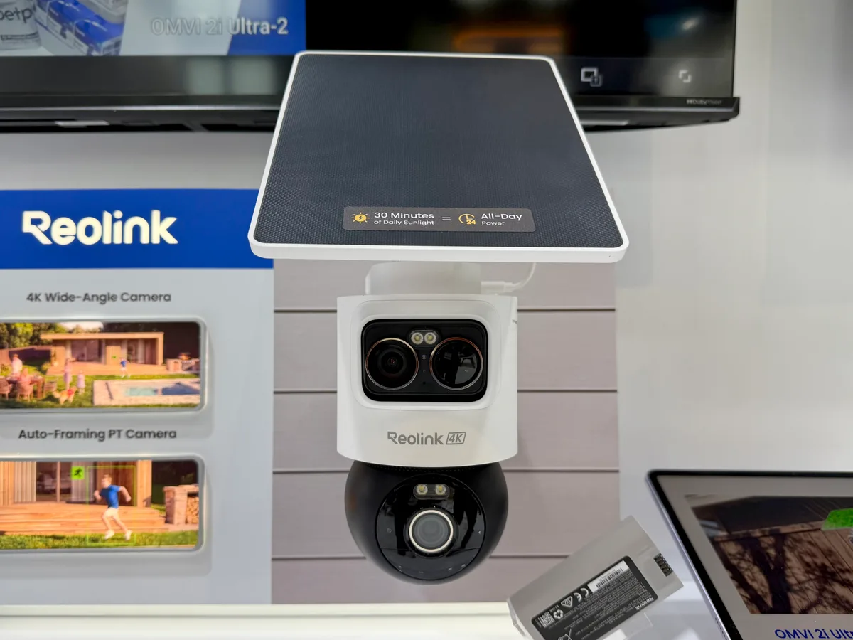 Reolink lance une caméra solaire triple objectif qui apprend à reconnaître les situations anormales chez vous