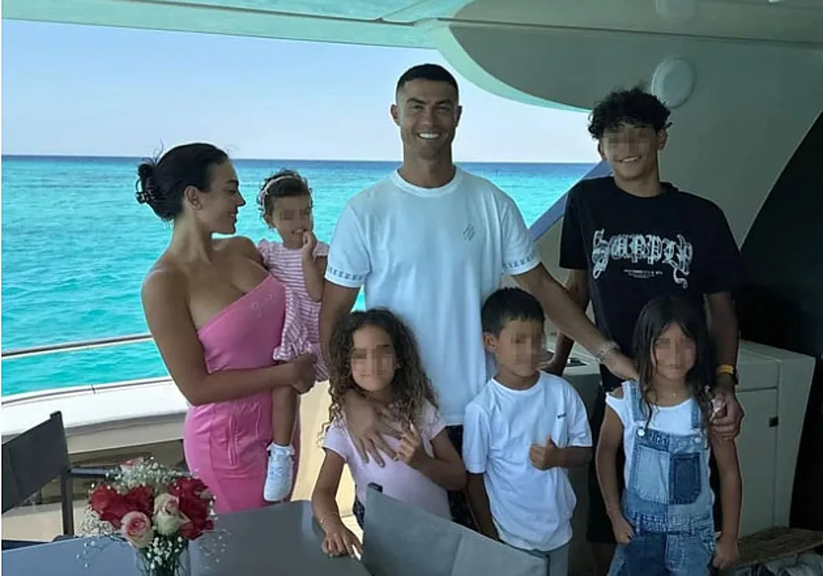 Georgina Rodríguez da su primer gran paso como esposa de Cristiano Ronaldo: adoptar sus tres hijos mayores