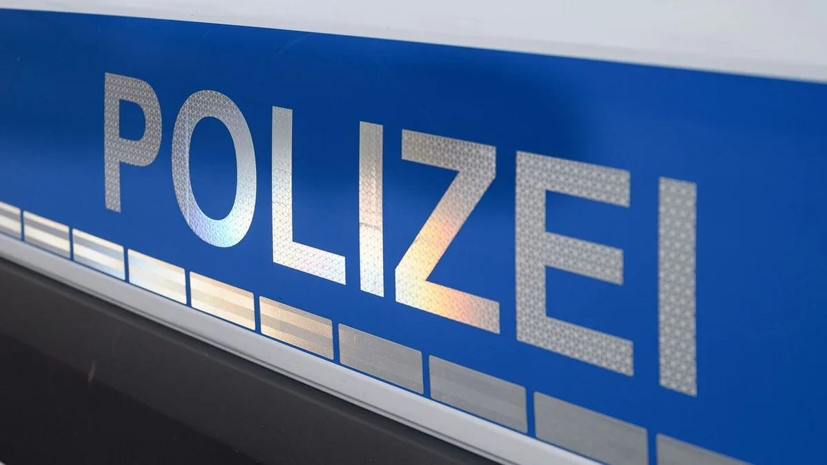 Oberbayern: Zweimal betrunken am Steuer: 30-Jähriger landet in Klinik