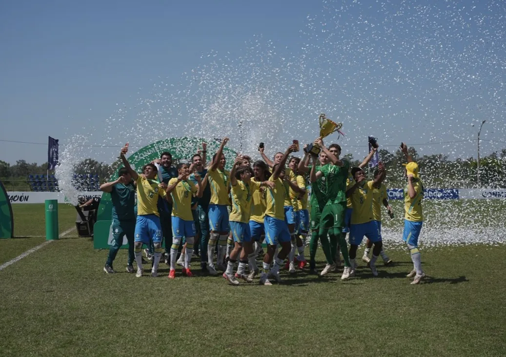 Conmebol promove ação no Sul-Americano Sub-15 para formar atletas mais inteligentes e criativos