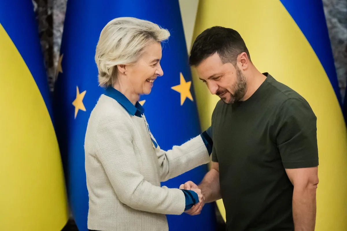 Bruselas reafirma su "solidaridad inquebrantable" con Ucrania en el 35 aniversario de su independencia