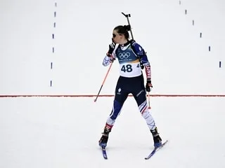 « Je me trouvais nulle » : la championne de biathlon Julia Simon raconte sa dyslexie diagnostiquée tardivement
