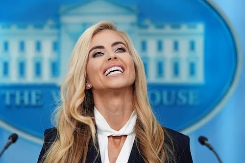 ¿Quién es Katie Zacharia? La nueva vocera de la Casa Blanca se estrena en conferencia