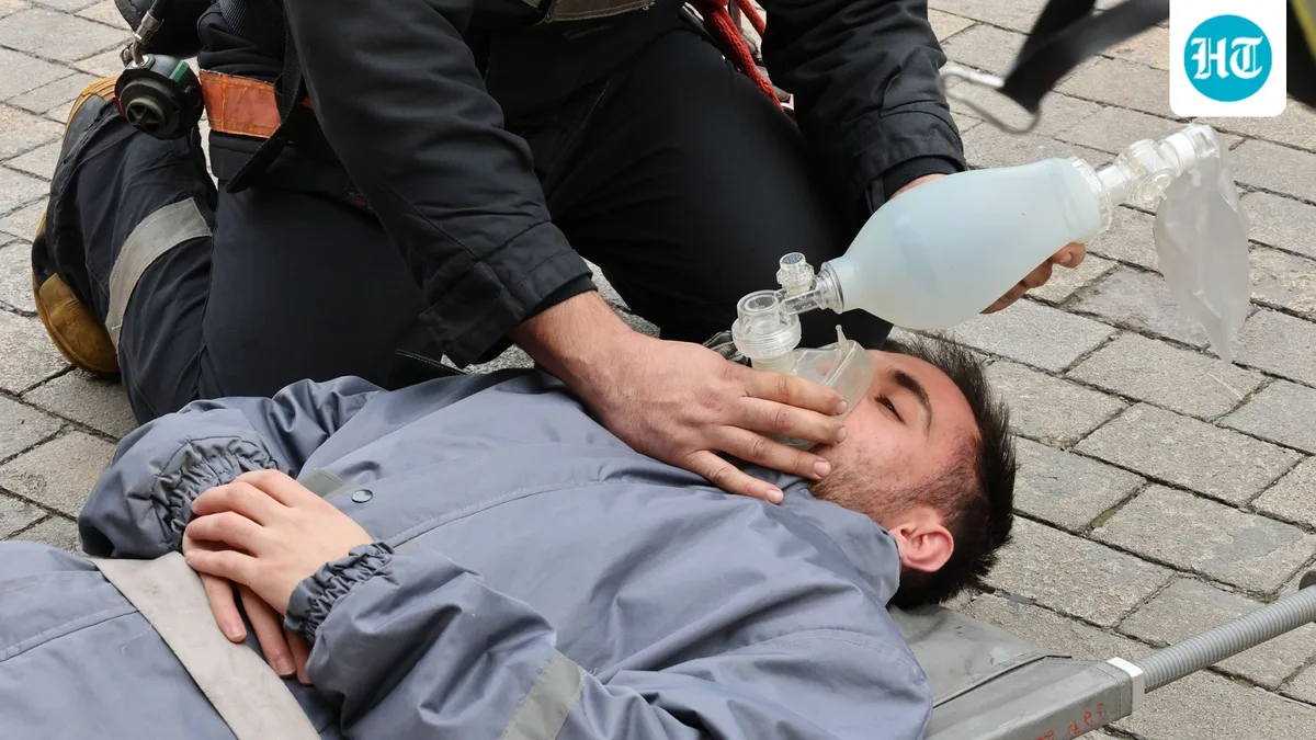 What to do if someone collapses at home? Cardiac surgeon shares steps to take in the first 5 minutes