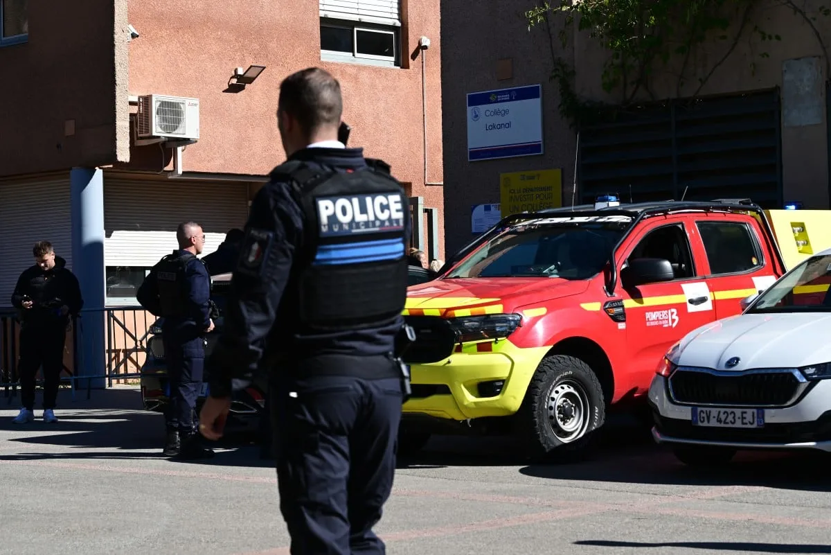 Detenido un estudiante de 14 años por disparar a una profesora y al director de su instituto en el sur de Francia