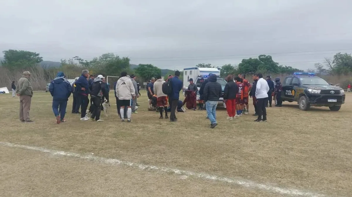 Murió un futbolista de 62 años tras descompensarse durante un partido de veteranos en Salta