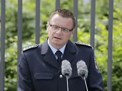 Misshandlung eines Gefangenen?: Polizeigewerkschafter tritt wegen DDR-Vorwürfen zurück