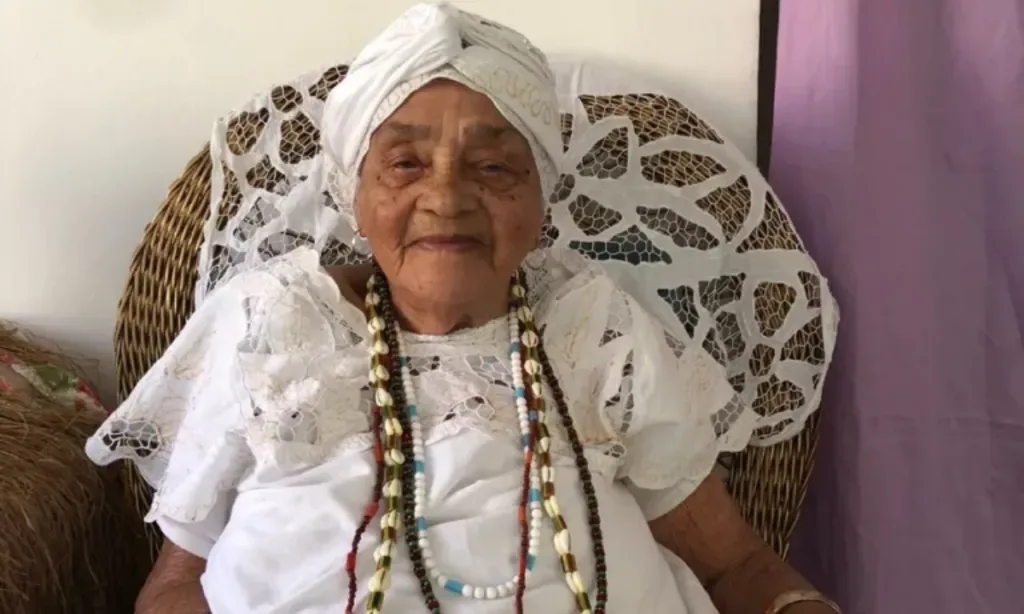 Morre Mãe Senhora de Ewá, aos 104 anos, em Salvador