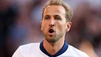 Harry Kane na NFL? Atacante inglês cogita virar kicker no fim da carreira