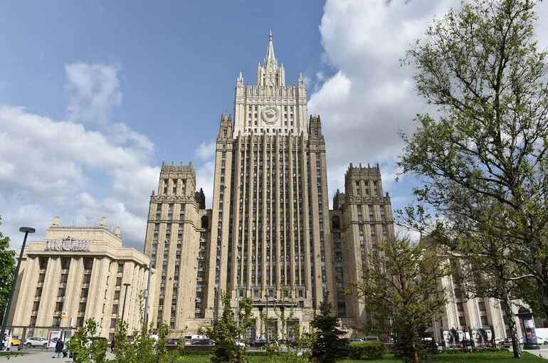 МИД: Россия объявила persona non grata временного поверенного в делах Румынии