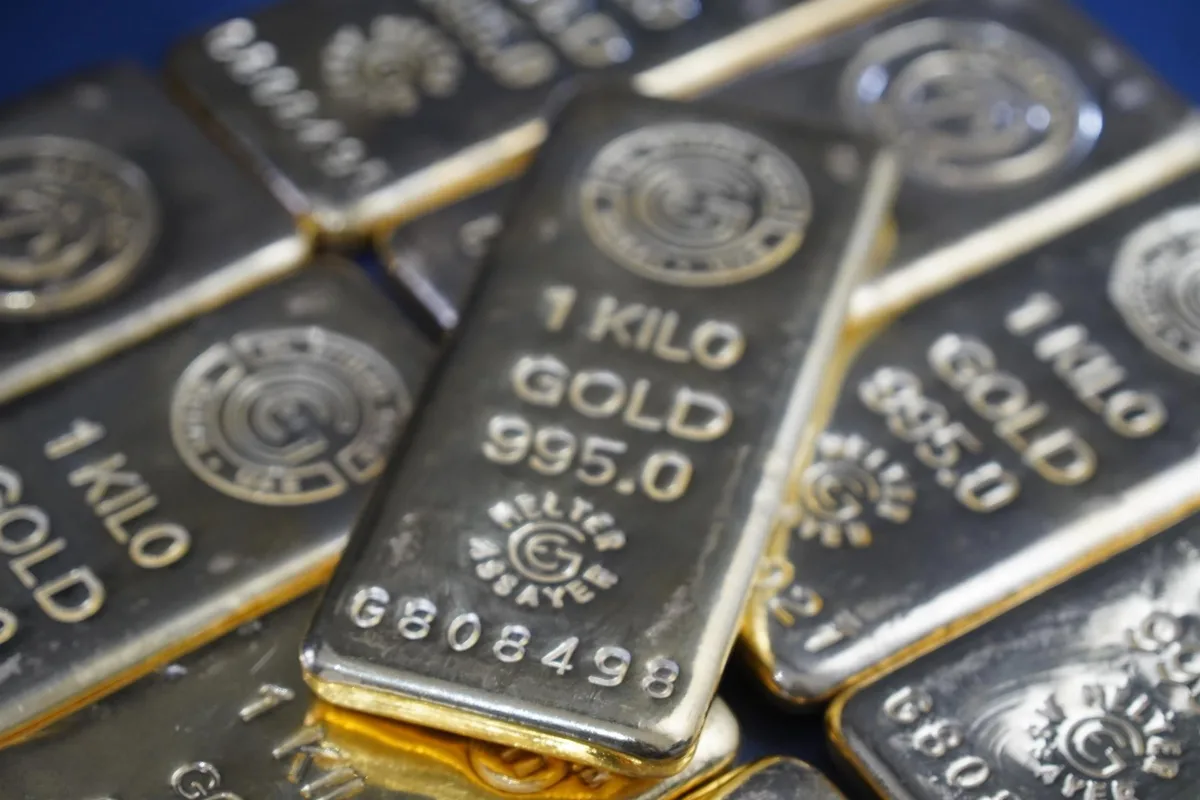 El banco central neerlandés retira de EEUU y Canadá 86 toneladas de oro para prepararse "en caso de crisis"