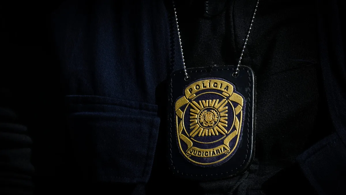Apreendidas 3 toneladas de cocaína ao largo de Faro, um traficante morreu na operação