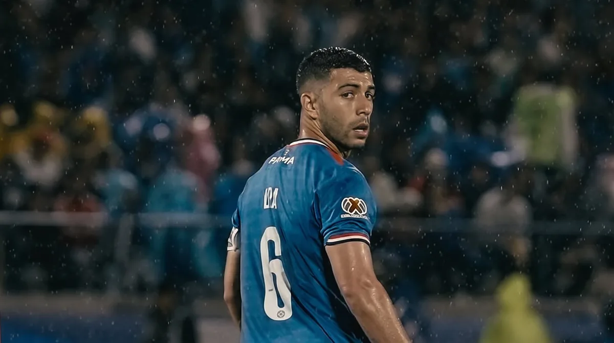 Esta fue la respuesta de Erik Lira a los aficionados de Cruz Azul ante su inminente partida al Mónaco