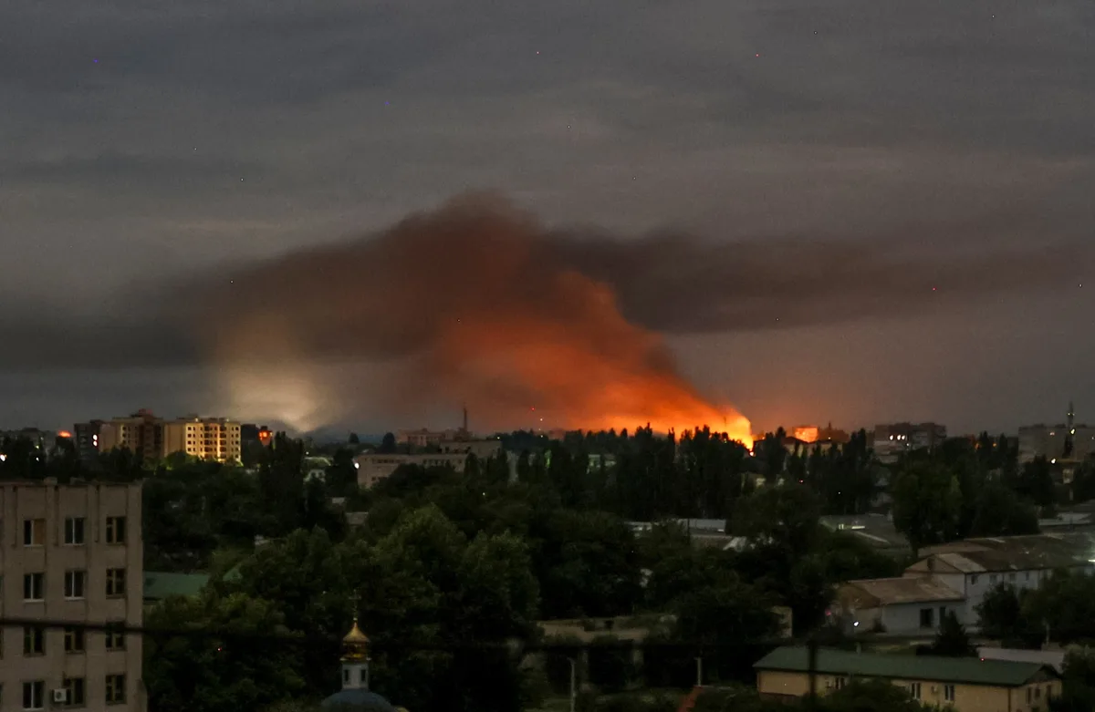 Ucrania pidió evacuar Kherson ante la escalada de ataques rusos contra la infraestructura energética: “Váyanse, se los ruego”
