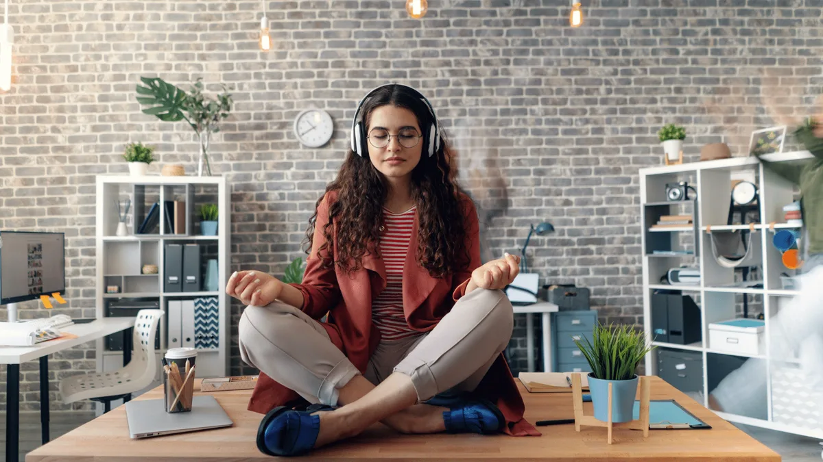 Viver o agora: O que é “mindfulness” e como a prática pode reduzir o estresse