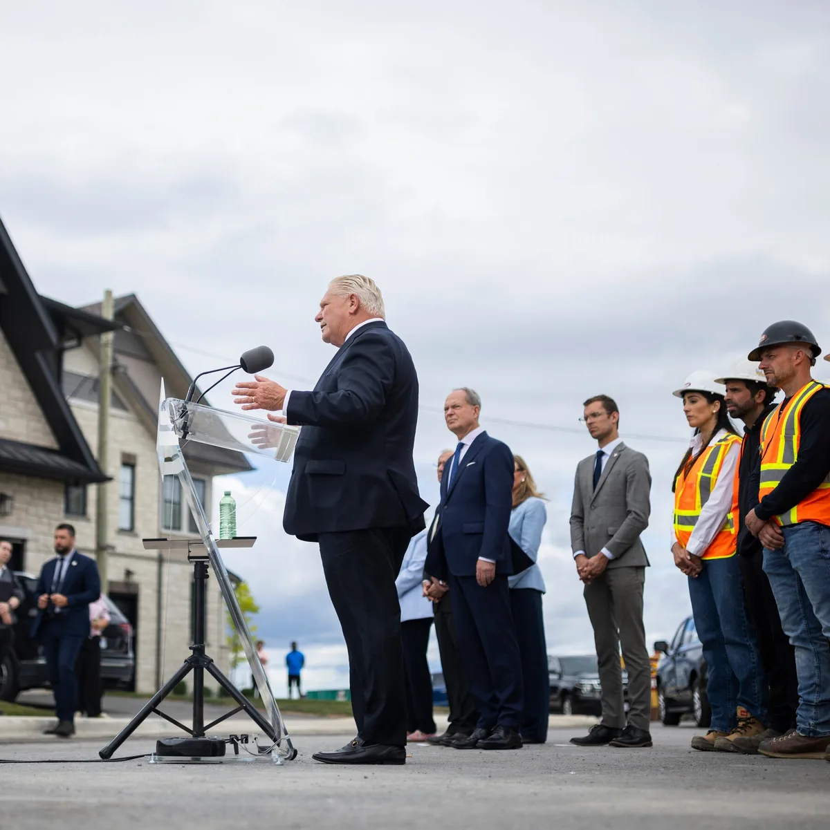 Canadians Stand Their Ground as Trump’s New Tariffs Endanger Jobs