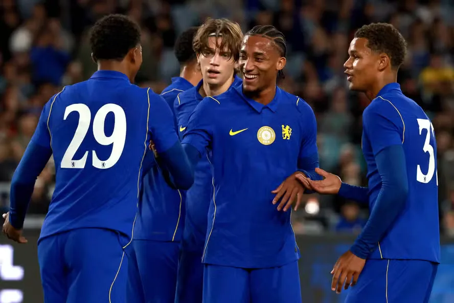 Veja onde assistir aos amistosos de Chelsea, Bayern, United e mais neste sábado
