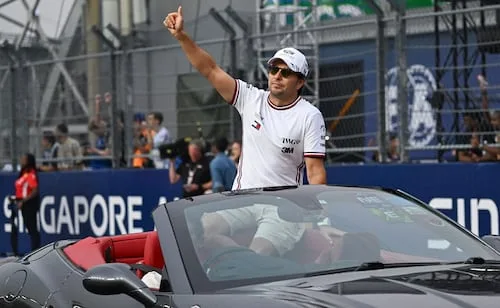 Checo Pérez termina en el lugar 17 del GP de Singapur; el piloto ya piensa en México